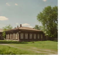 Нежилое здание, площадью 168,5 кв. м, Красноярский край,  г. Енисейск, пер. Партизанский, д. 16 стр. 1